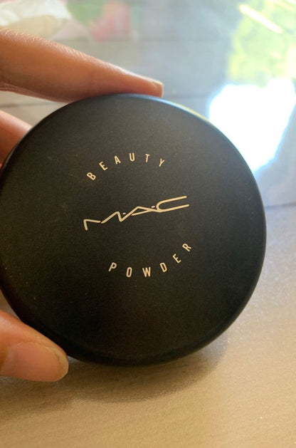 MAC Studio Fix Compact Powder – Matte Finish